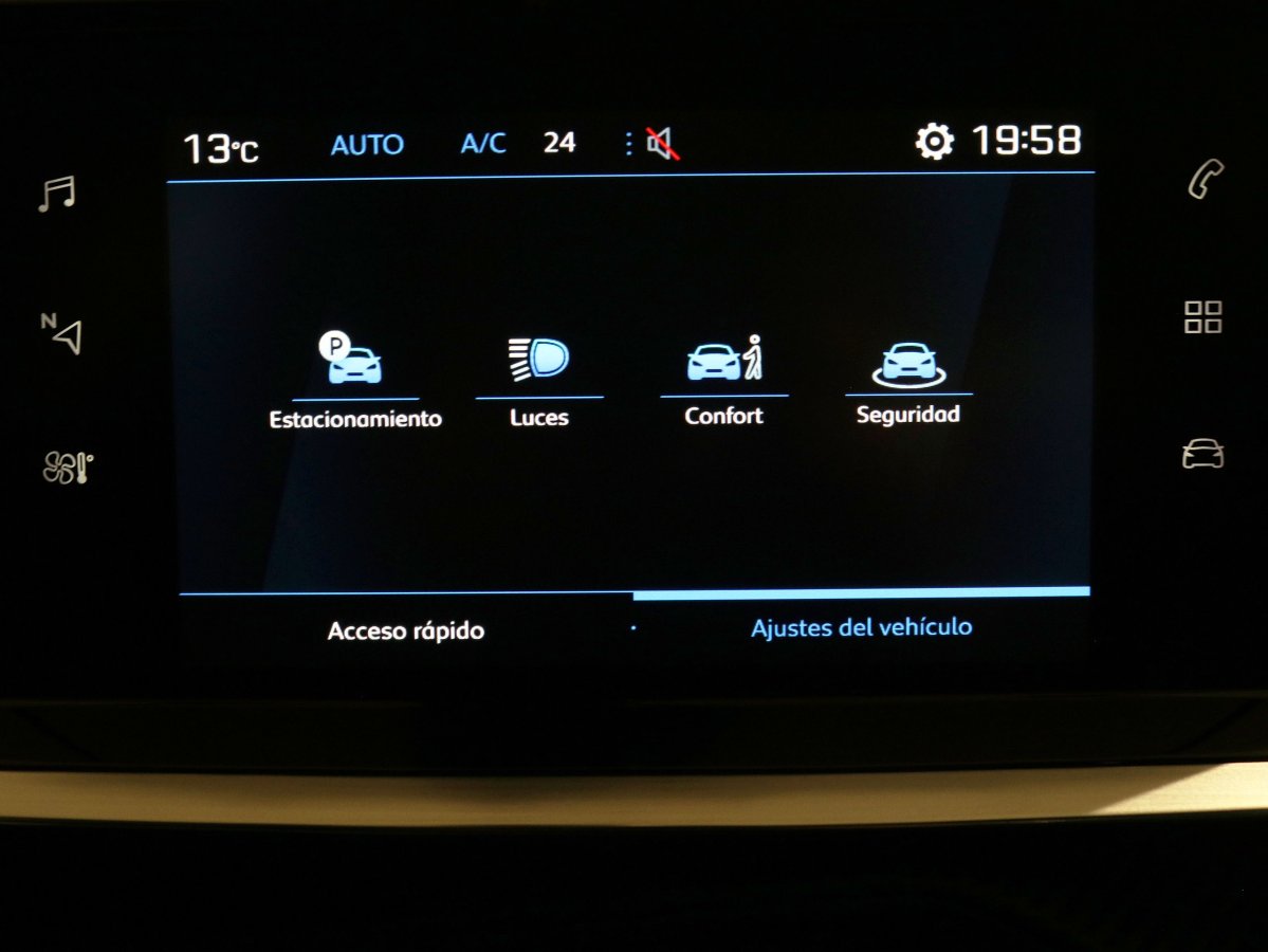 Foto Peugeot 2008 18