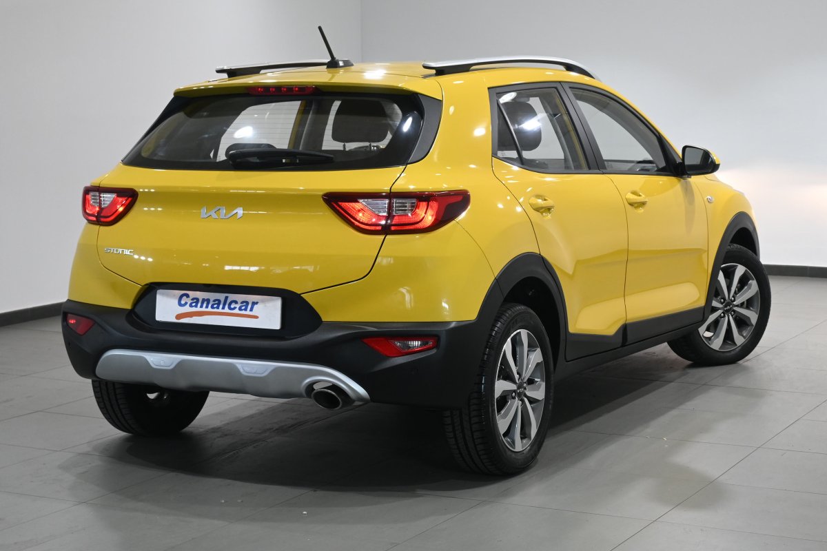 Foto Kia Stonic 4