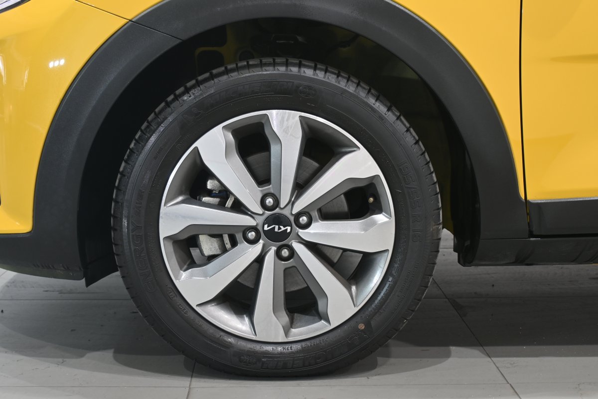 Foto Kia Stonic 23