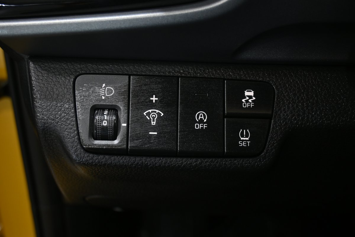 Foto Kia Stonic 21