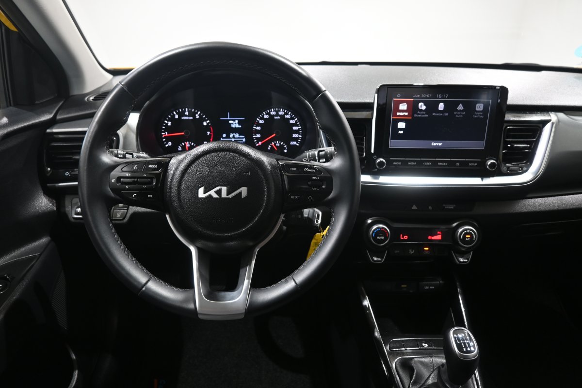 Foto Kia Stonic 15