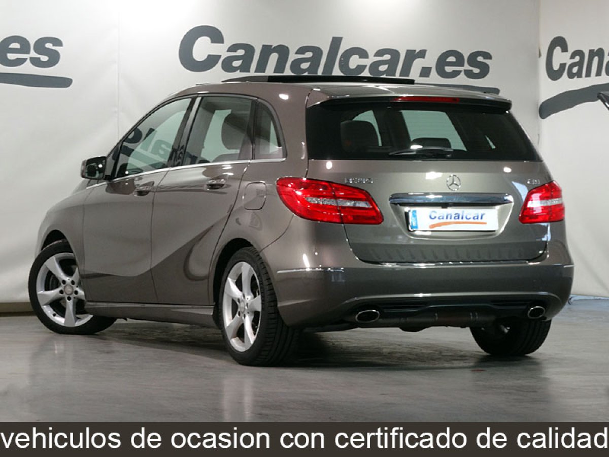Foto Mercedes-Benz B 180 6