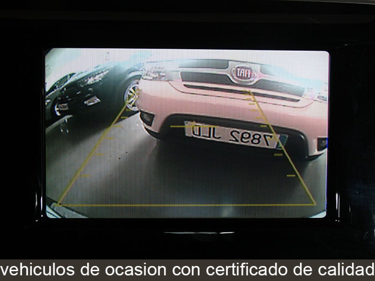 Foto Mercedes-Benz B 180 16