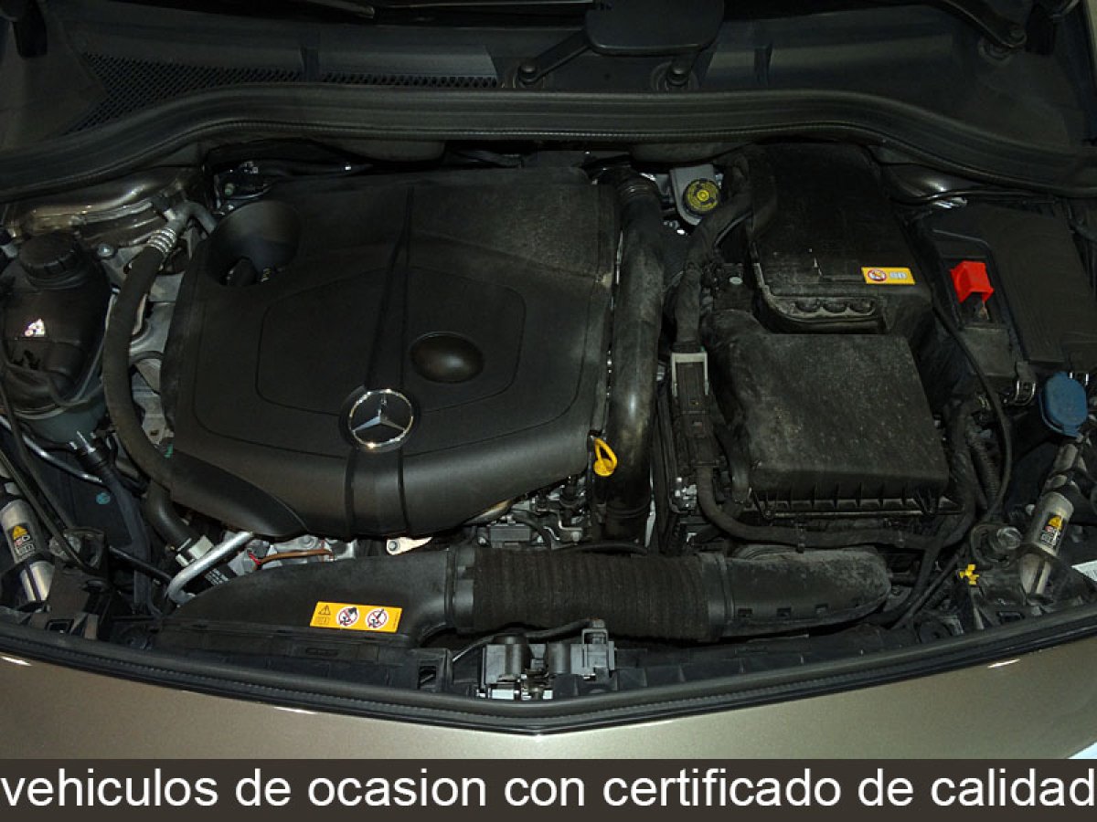 Foto Mercedes-Benz B 180 7