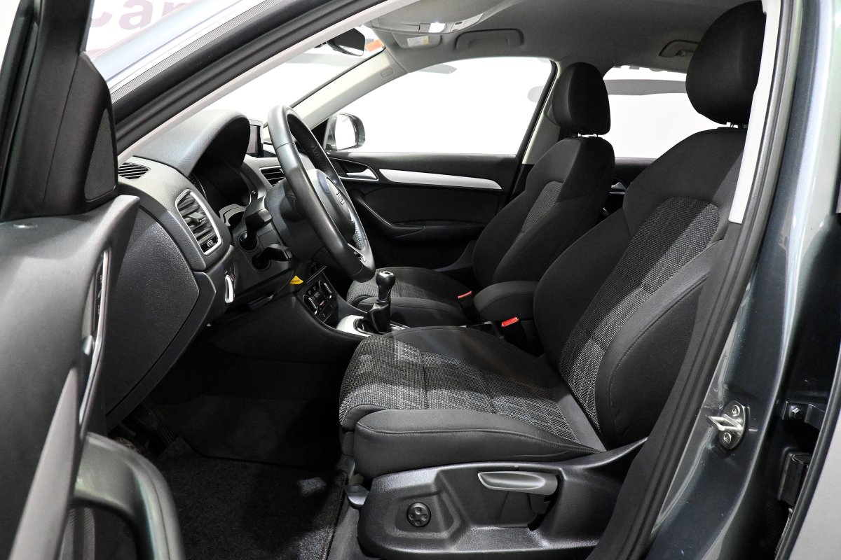 Foto Audi Q3 10