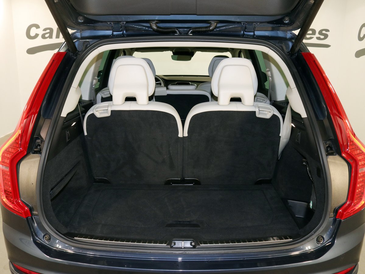 Foto Volvo XC 90 8