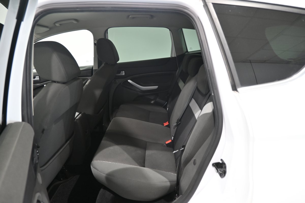 Foto Ford Kuga 11
