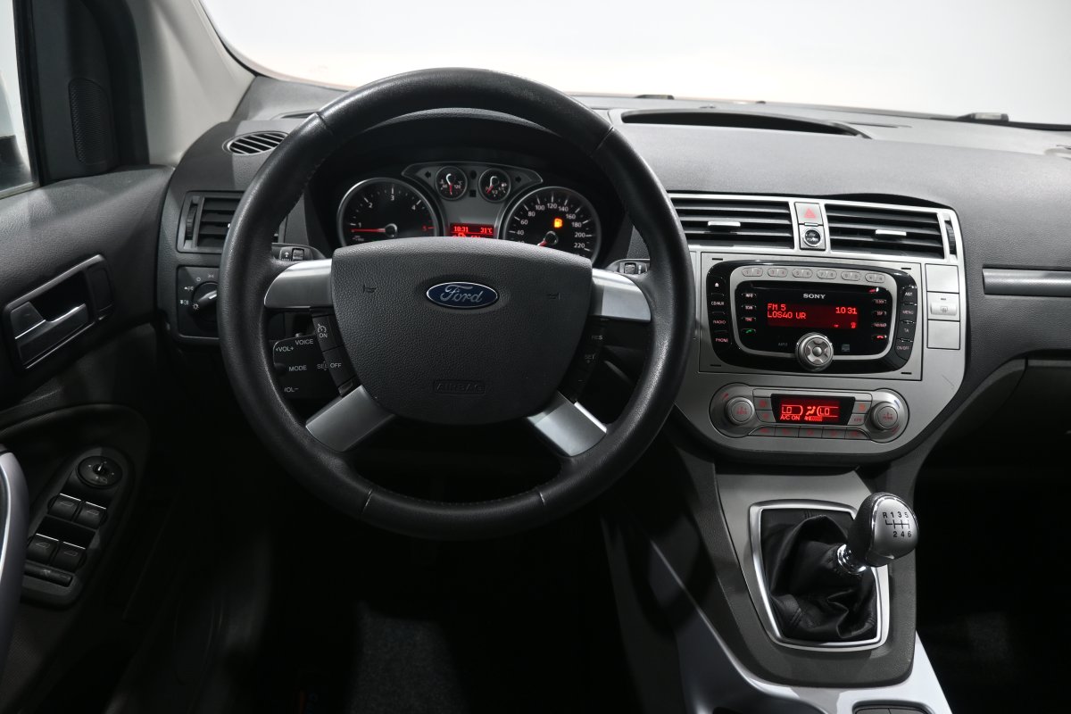 Foto Ford Kuga 17