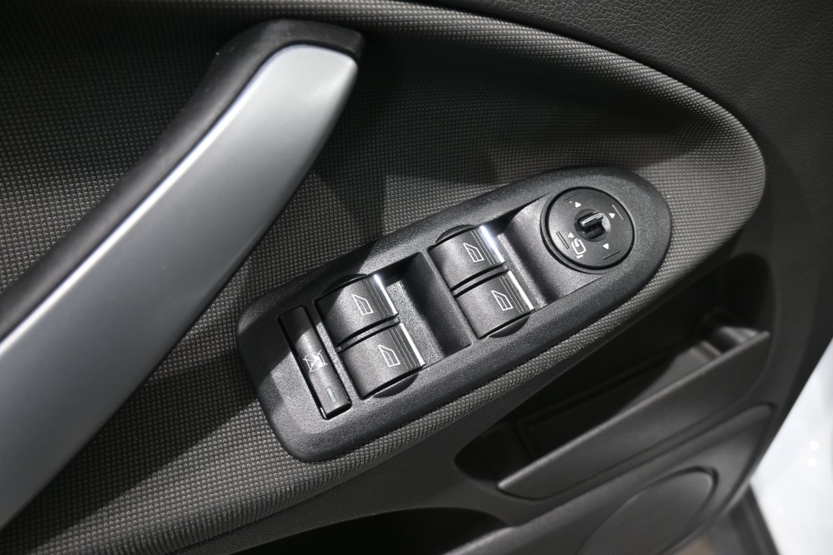 Foto Ford Kuga 25