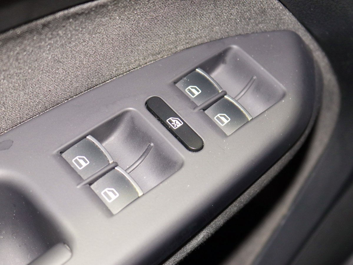 Foto Volkswagen Touran 27