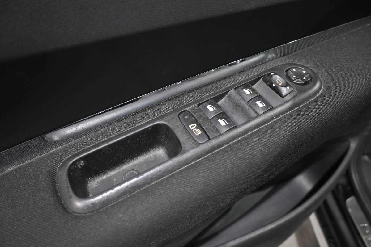 Foto Peugeot 3008 25