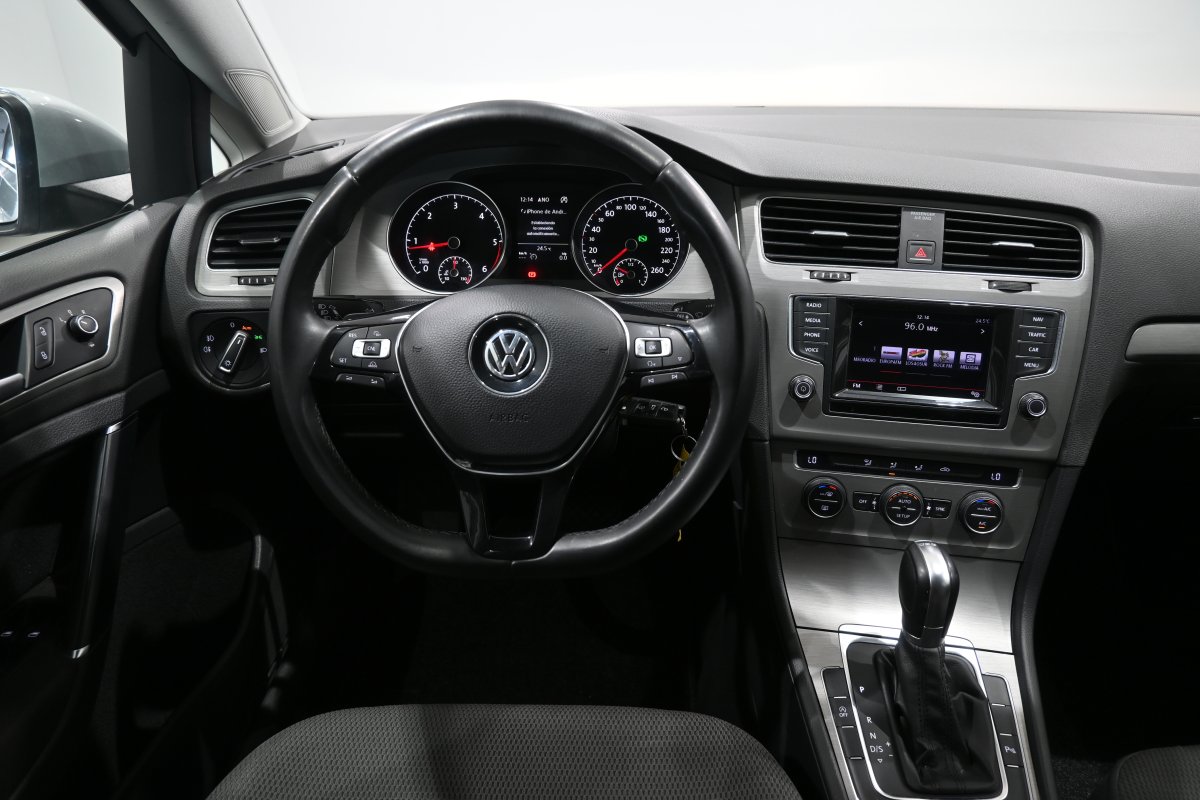 Foto Volkswagen Golf 19
