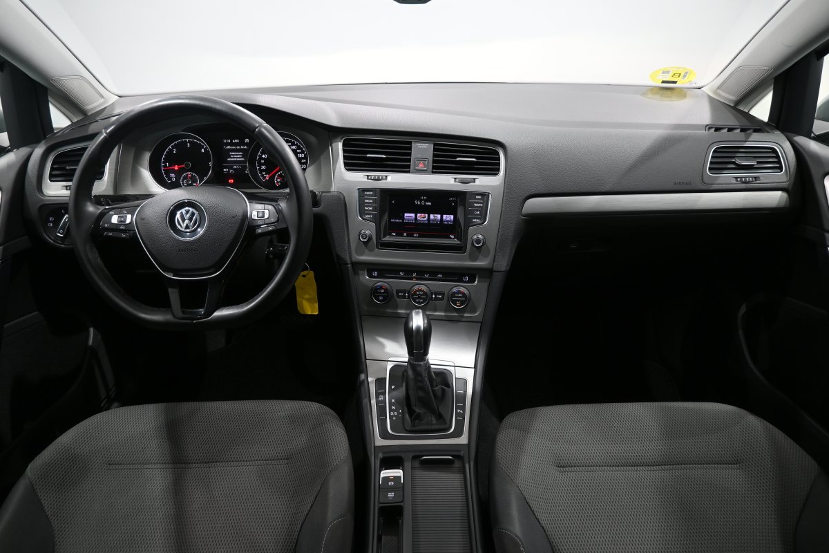 Foto Volkswagen Golf 18