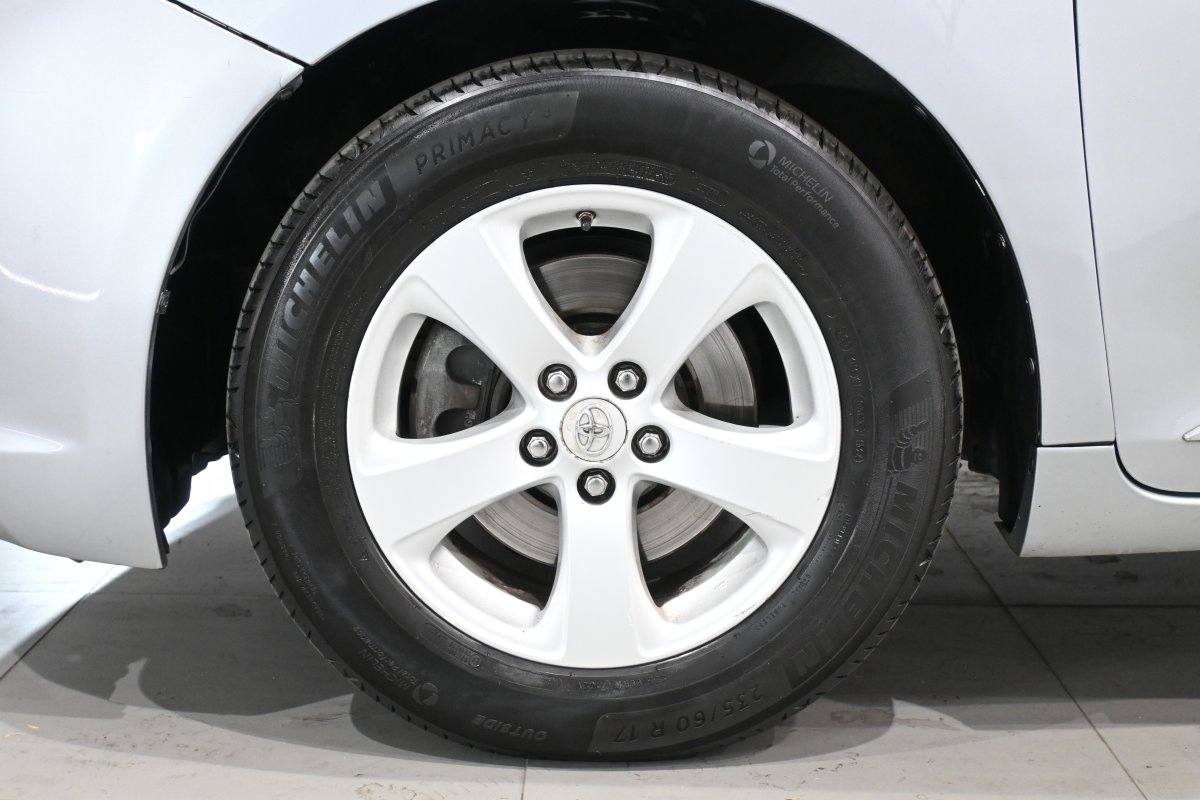 Foto Toyota Sienna 25