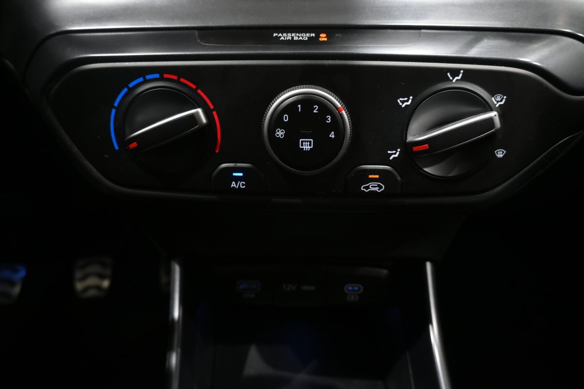 Foto Hyundai BAYON 16