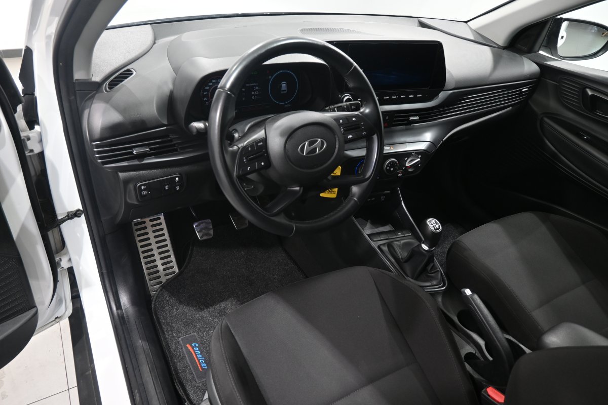Foto Hyundai BAYON 9