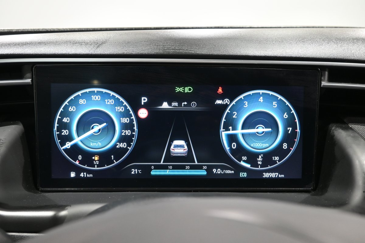 Foto Hyundai Tucson 15