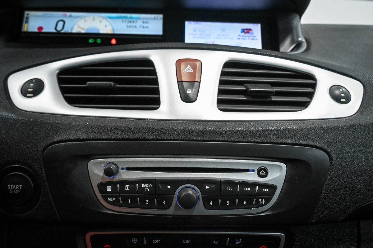 Foto Renault Grand 16