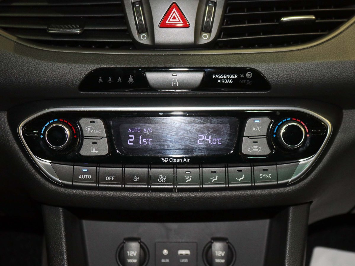 Foto Hyundai i30 20