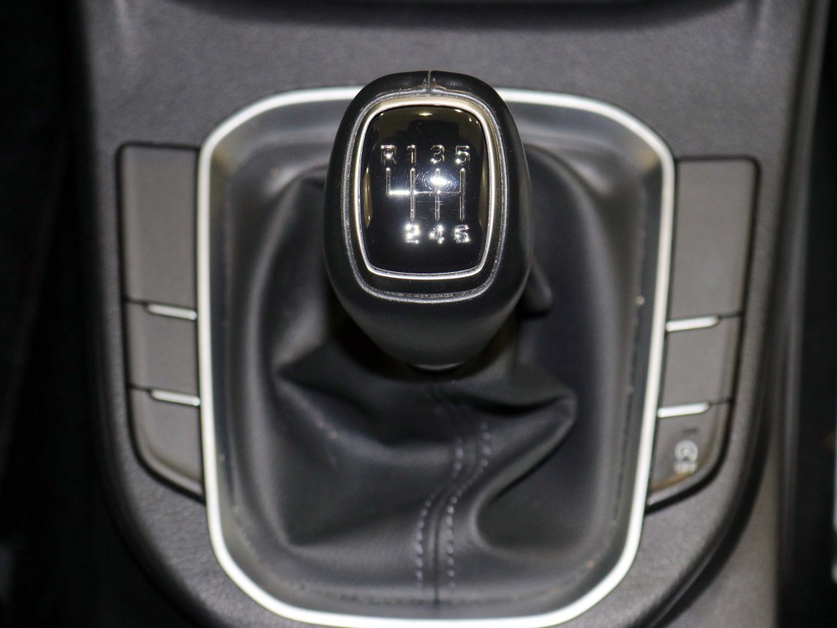 Foto Hyundai i30 22
