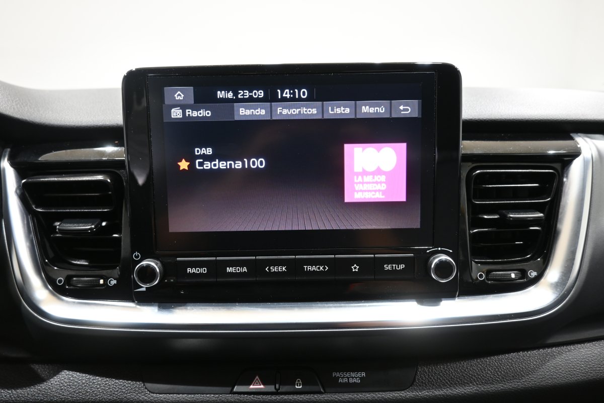 Foto Kia Stonic 1.0 TGDi Concept 100cv 15