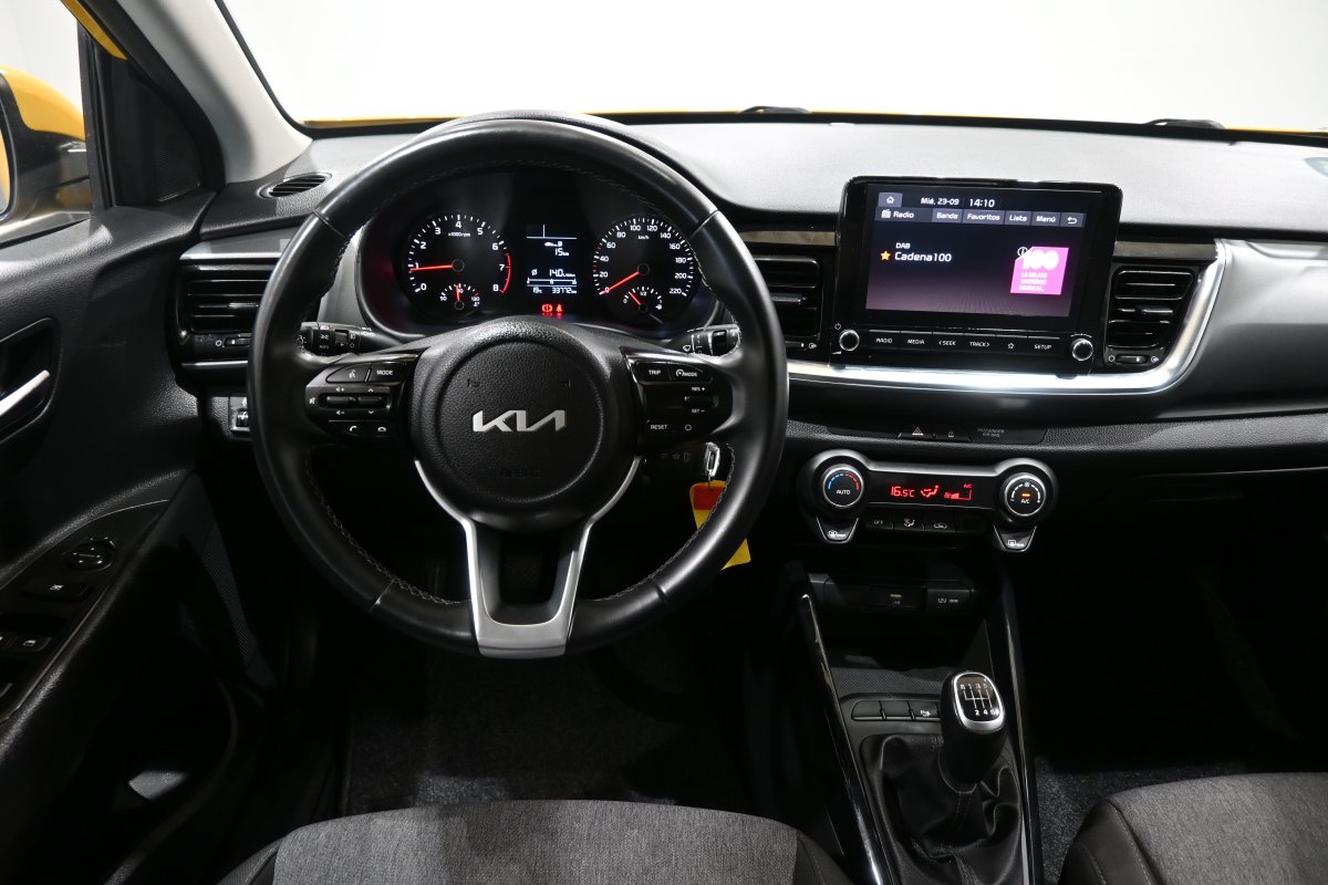 Foto Kia Stonic 1.0 TGDi Concept 100cv 18