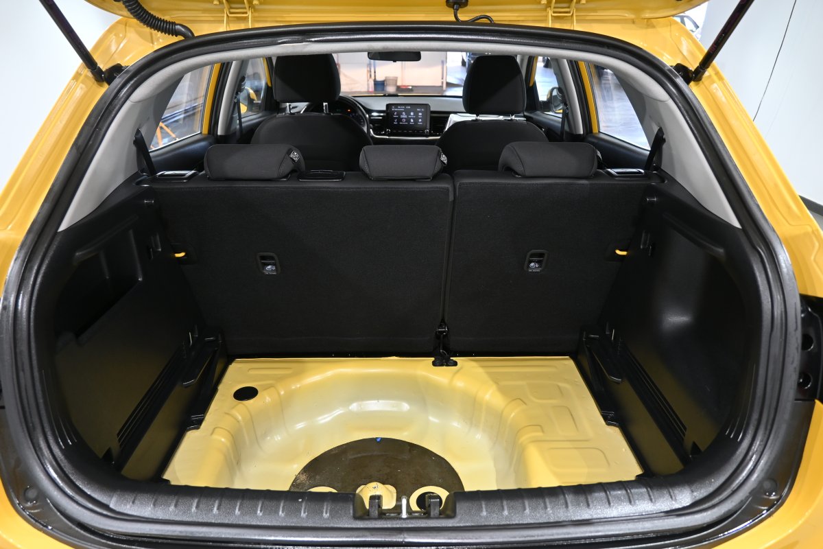 Foto Kia Stonic 1.0 TGDi Concept 100cv 8
