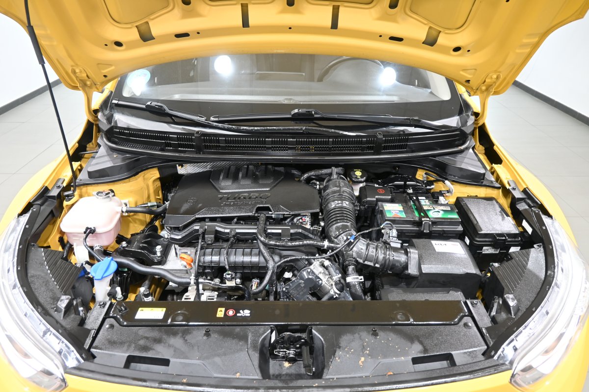 Foto Kia Stonic 1.0 TGDi Concept 100cv 7