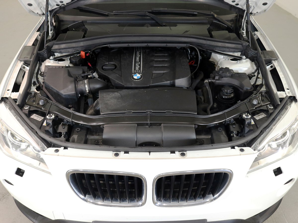 Foto Bmw X1 6