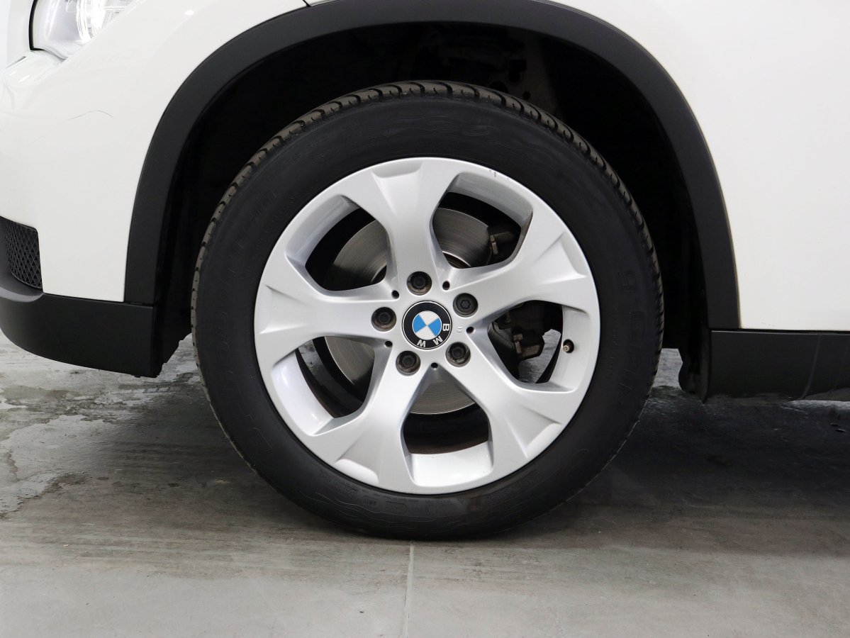 Foto Bmw X1 32