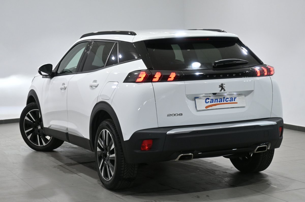 Foto Peugeot 2008 6