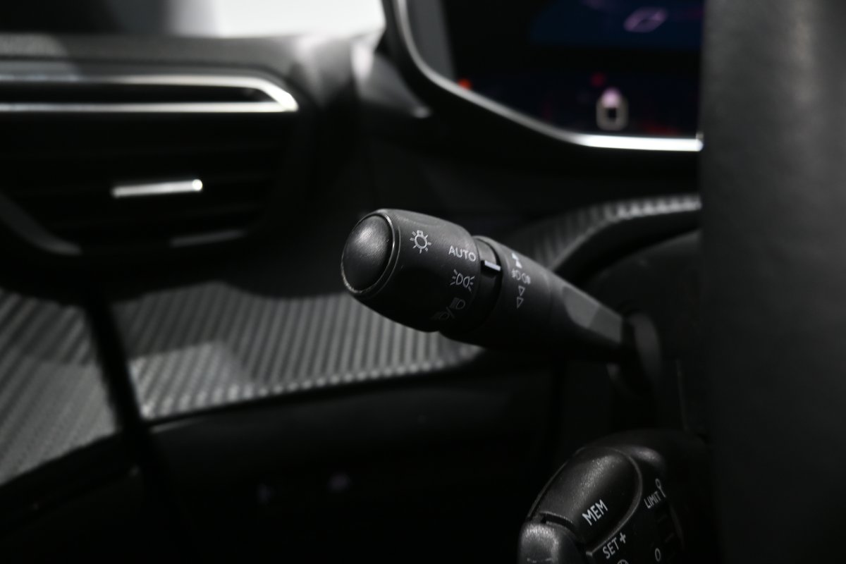 Foto Peugeot 2008 23