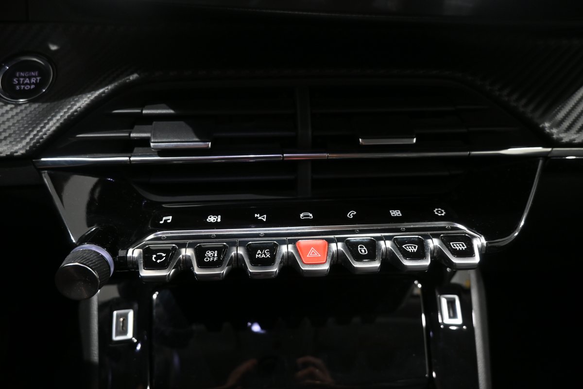 Foto Peugeot 2008 18