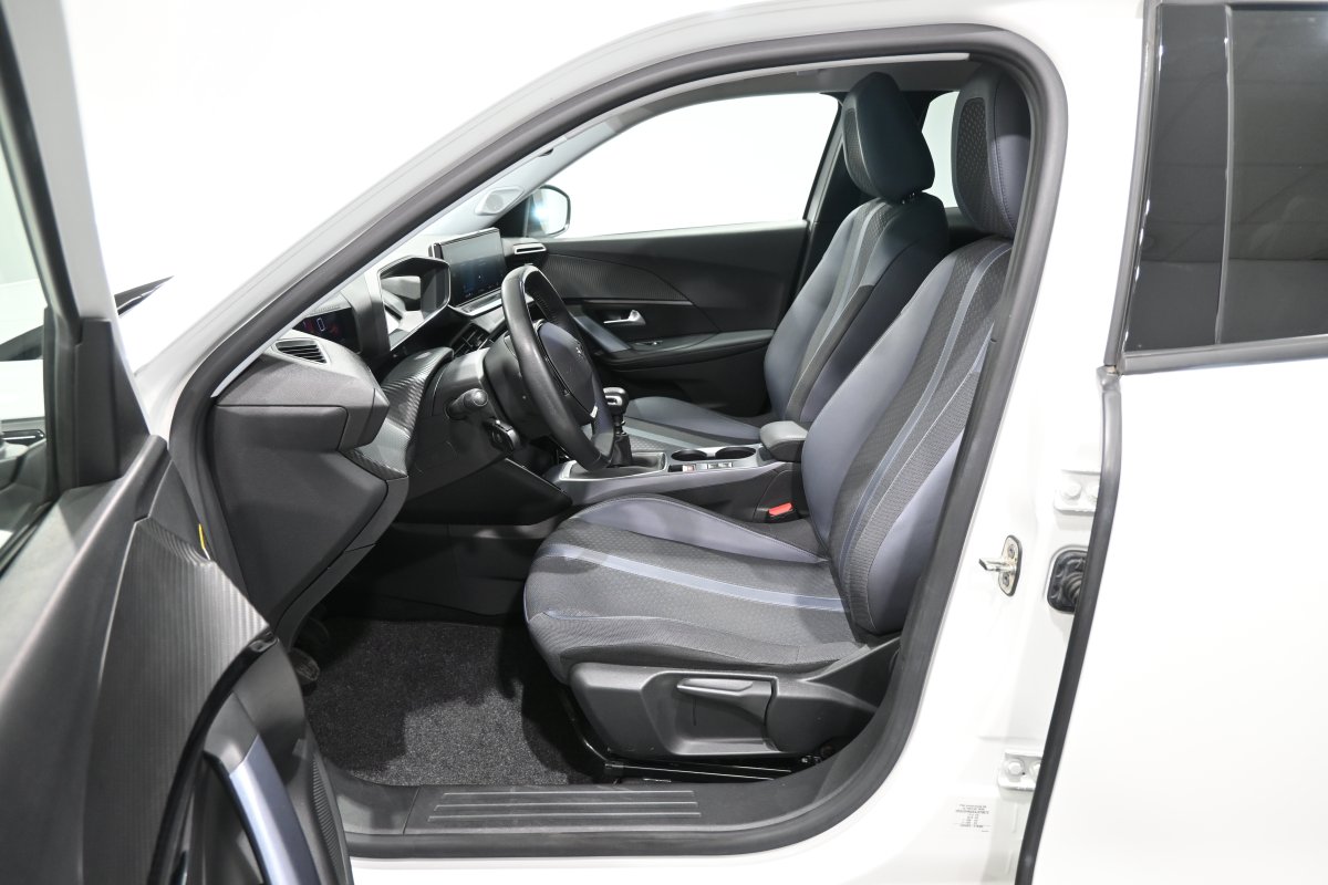 Foto Peugeot 2008 10