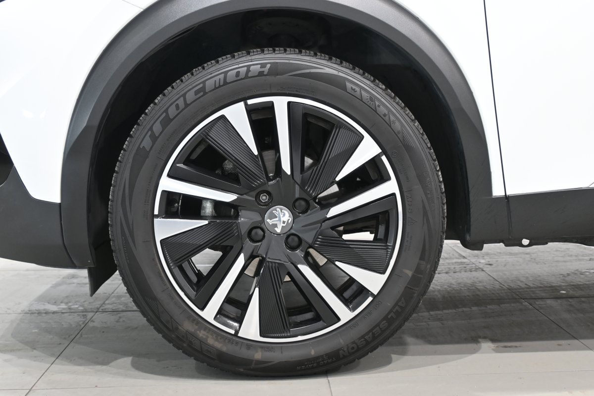 Foto Peugeot 2008 28
