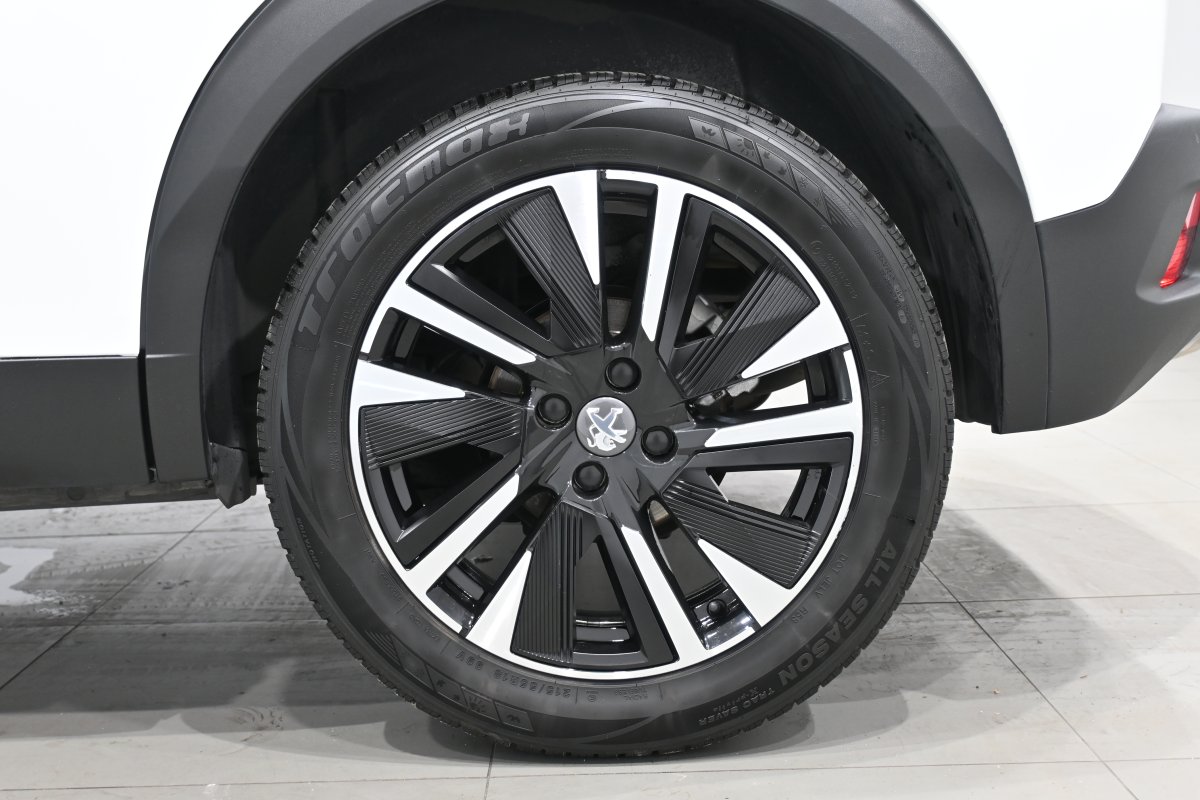Foto Peugeot 2008 29