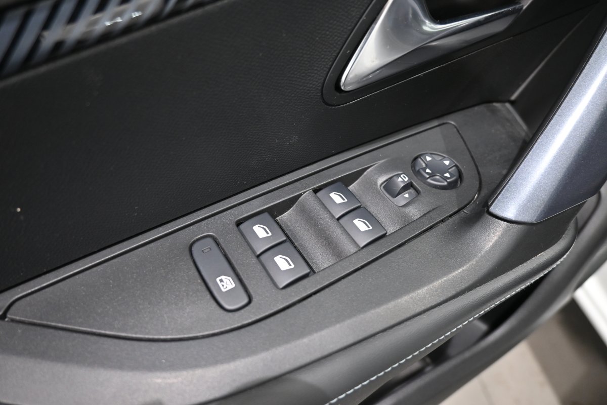 Foto Peugeot 2008 27