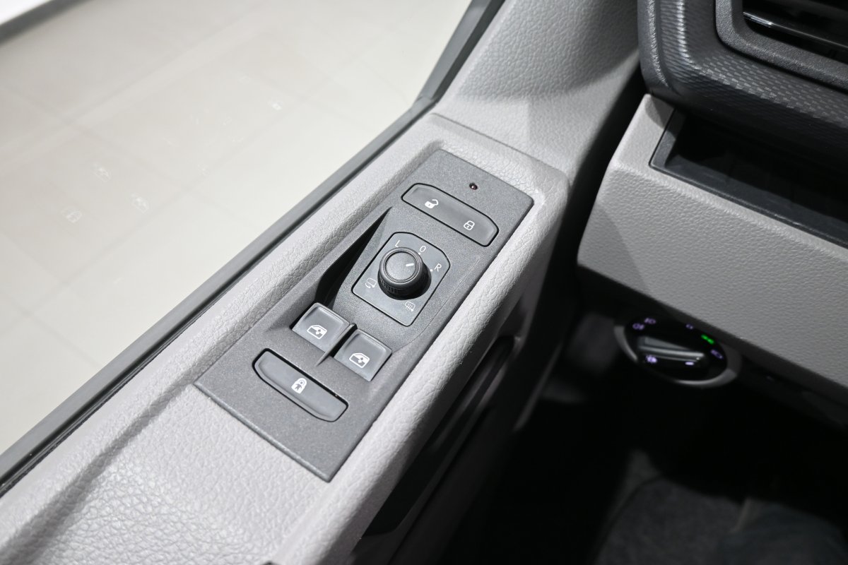 Foto Volkswagen Caravelle 24