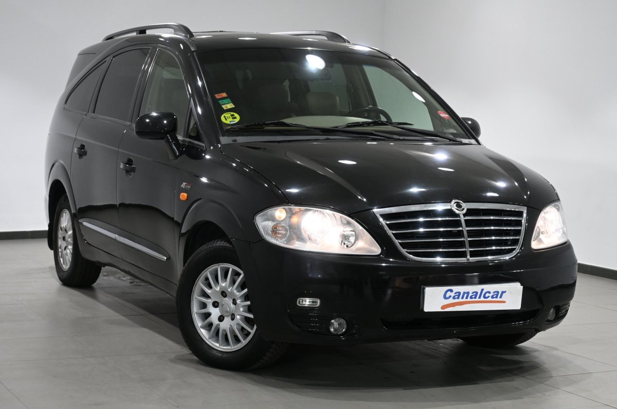 Foto Ssangyong Rodius 3