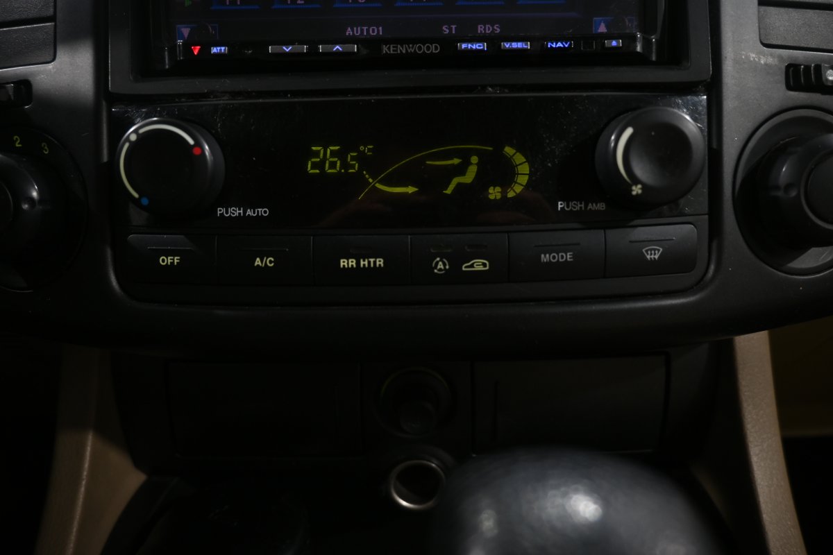 Foto Ssangyong Rodius 17