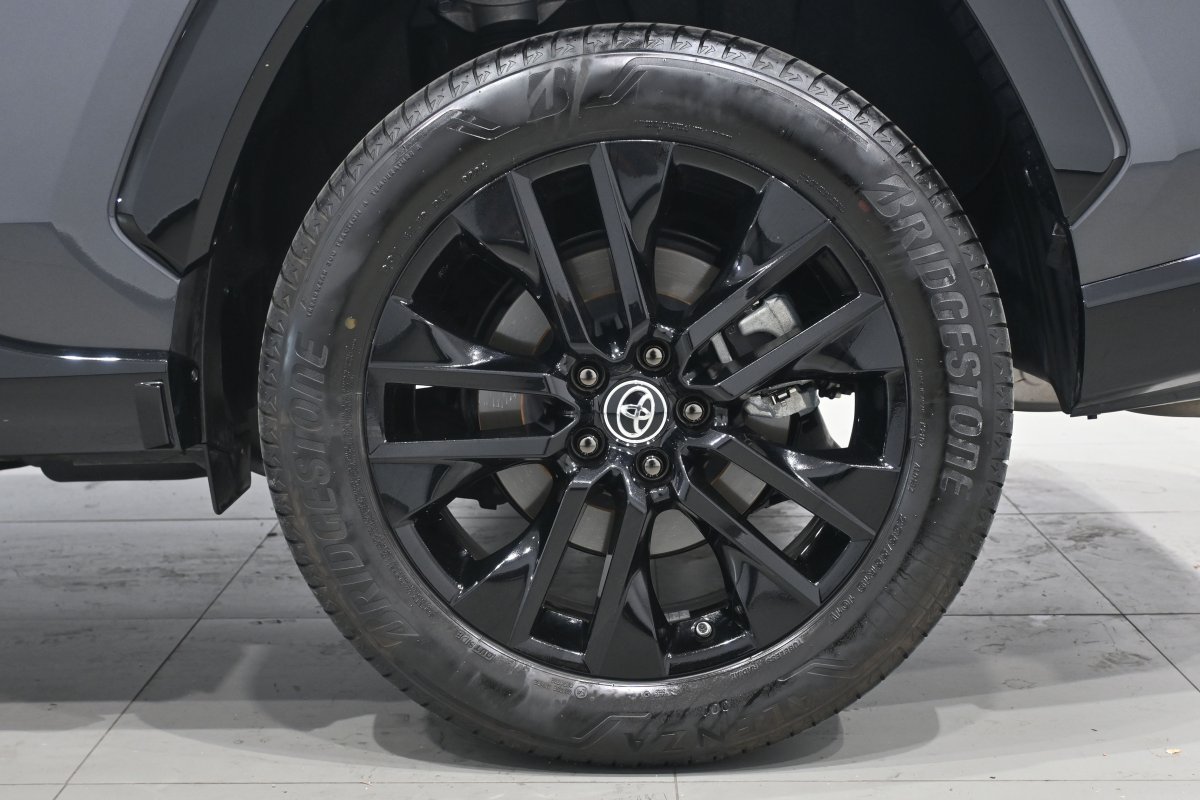 Foto Toyota Rav4 31