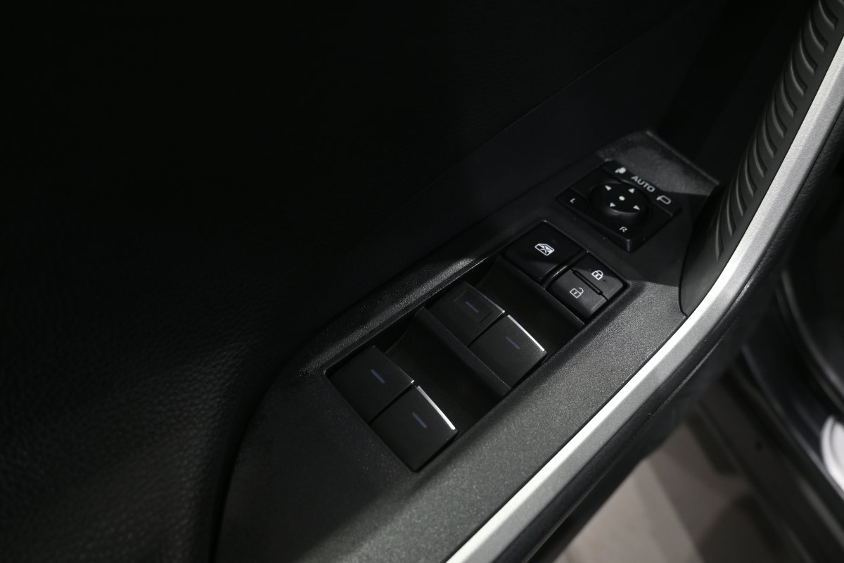Foto Toyota Rav4 28