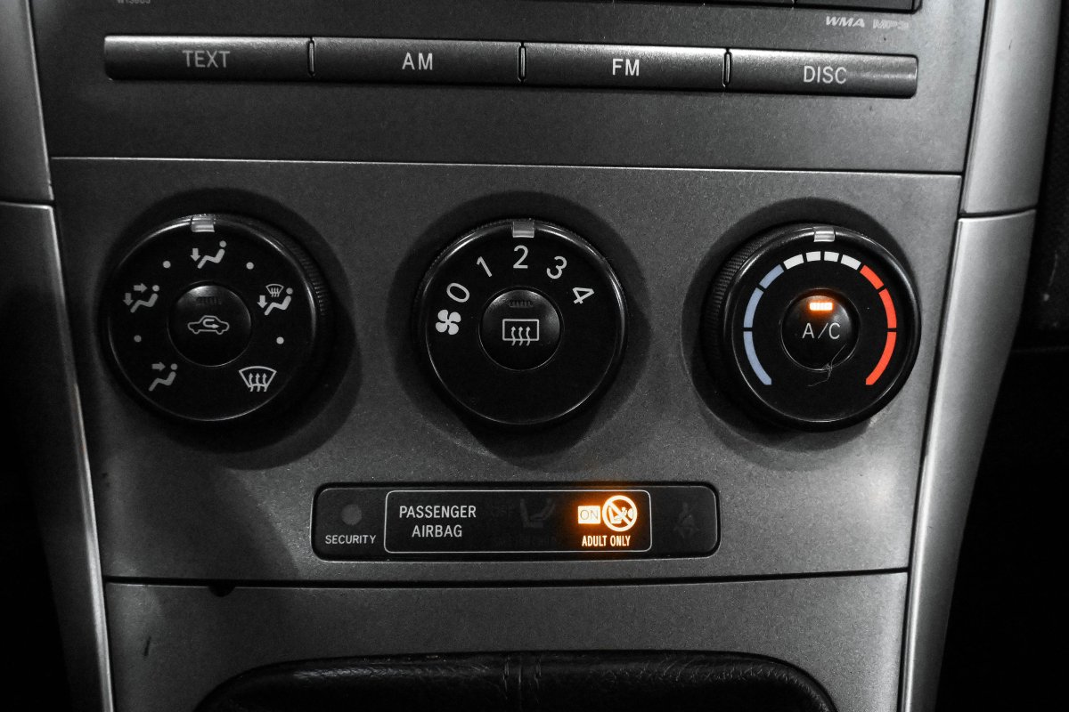 Foto Toyota Auris 15