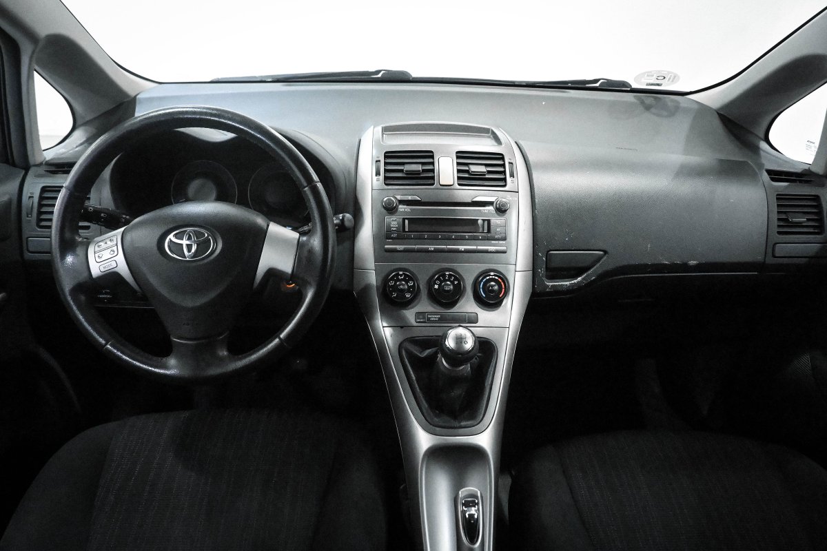 Foto Toyota Auris 17