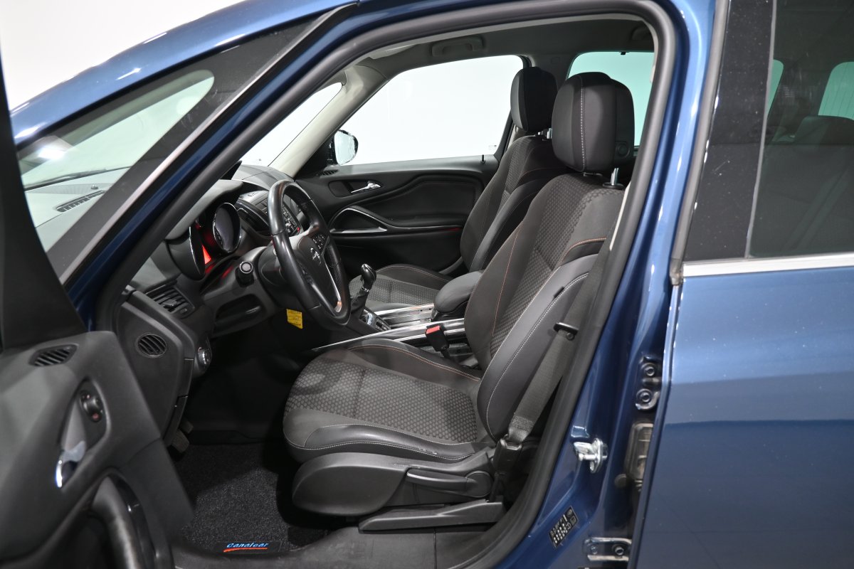 Foto Opel Zafira 10