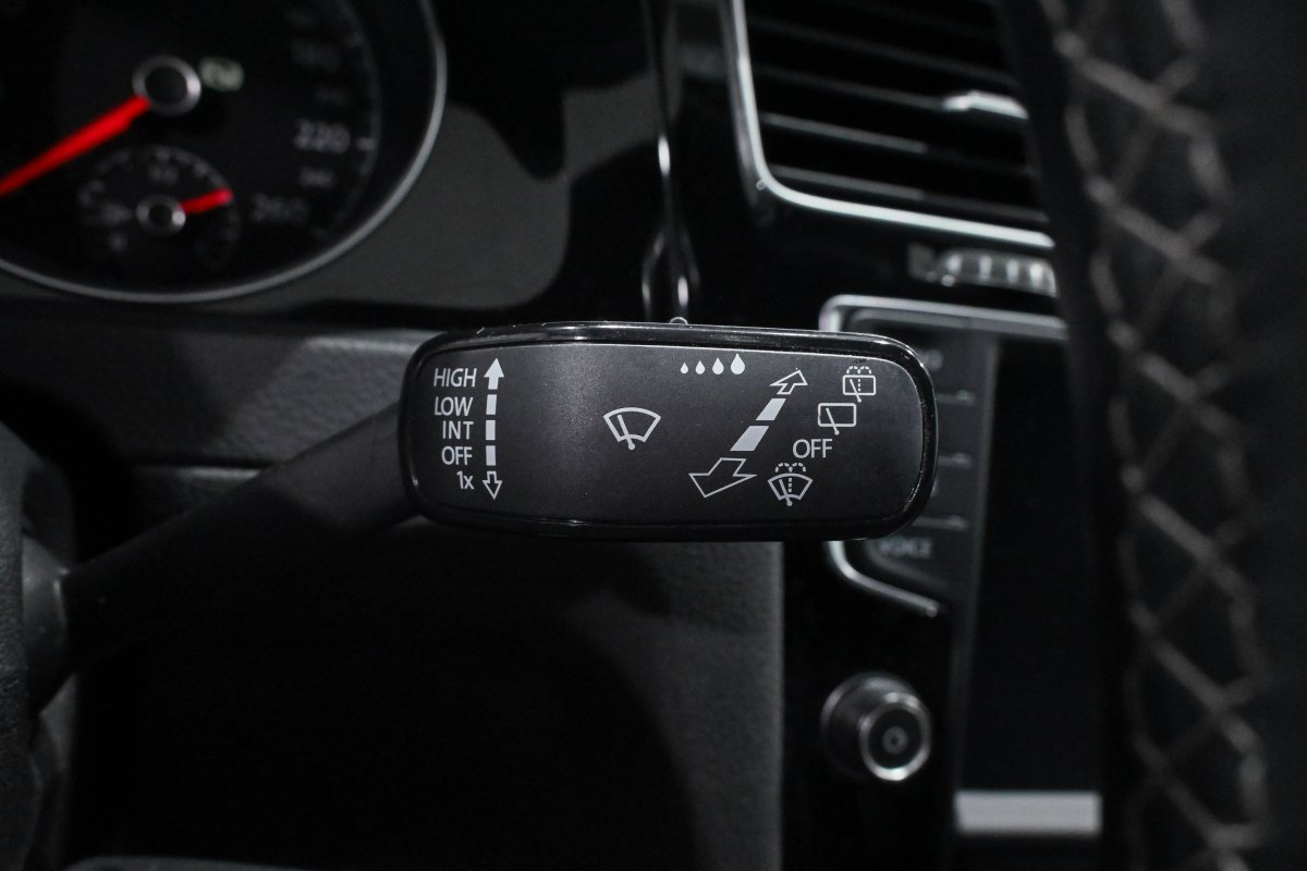 Foto Volkswagen Golf 10