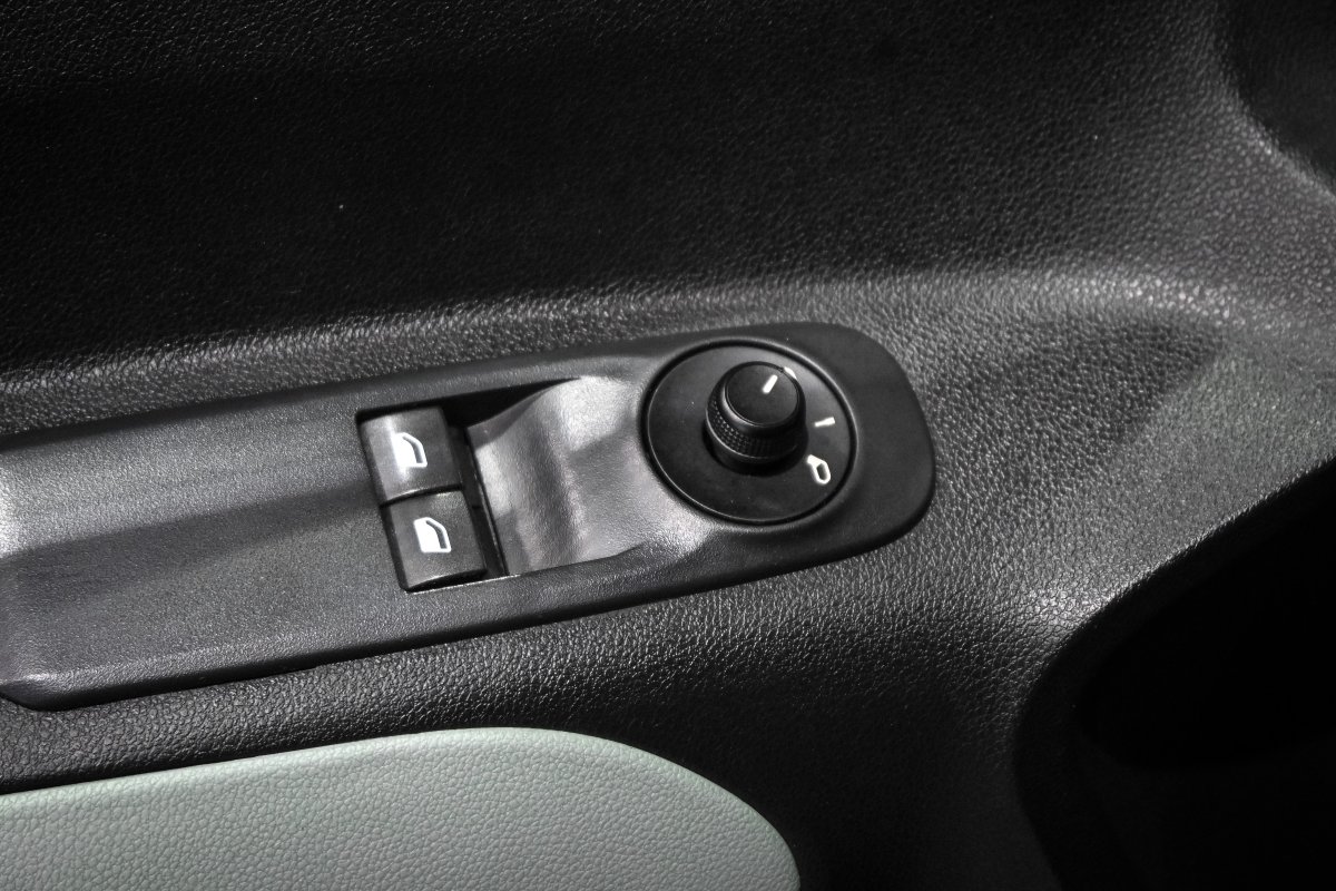 Foto Citroen Berlingo 30