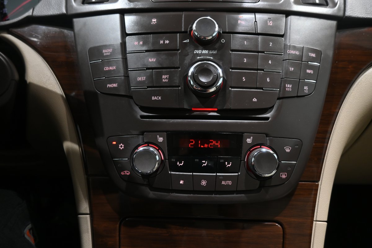 Foto Opel Insignia 16