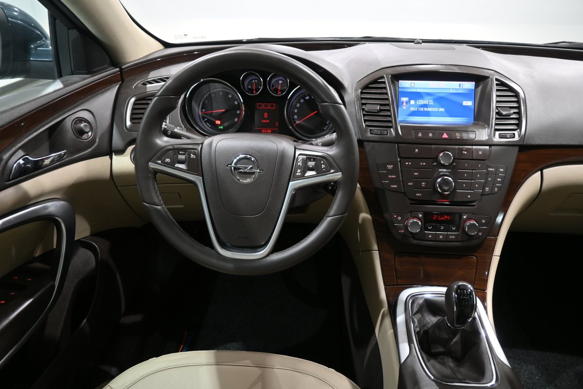 Foto Opel Insignia 18