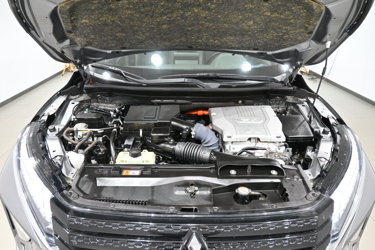 Foto Mitsubishi Eclipse 7